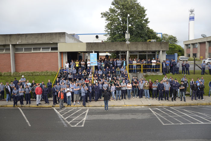 Metalúrgicos da Volvo fazem assembleia sobre Eleições Limpas